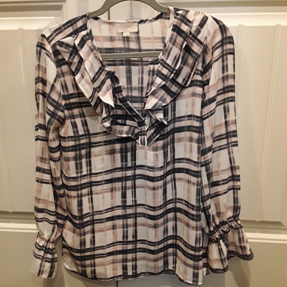 Women's blouse